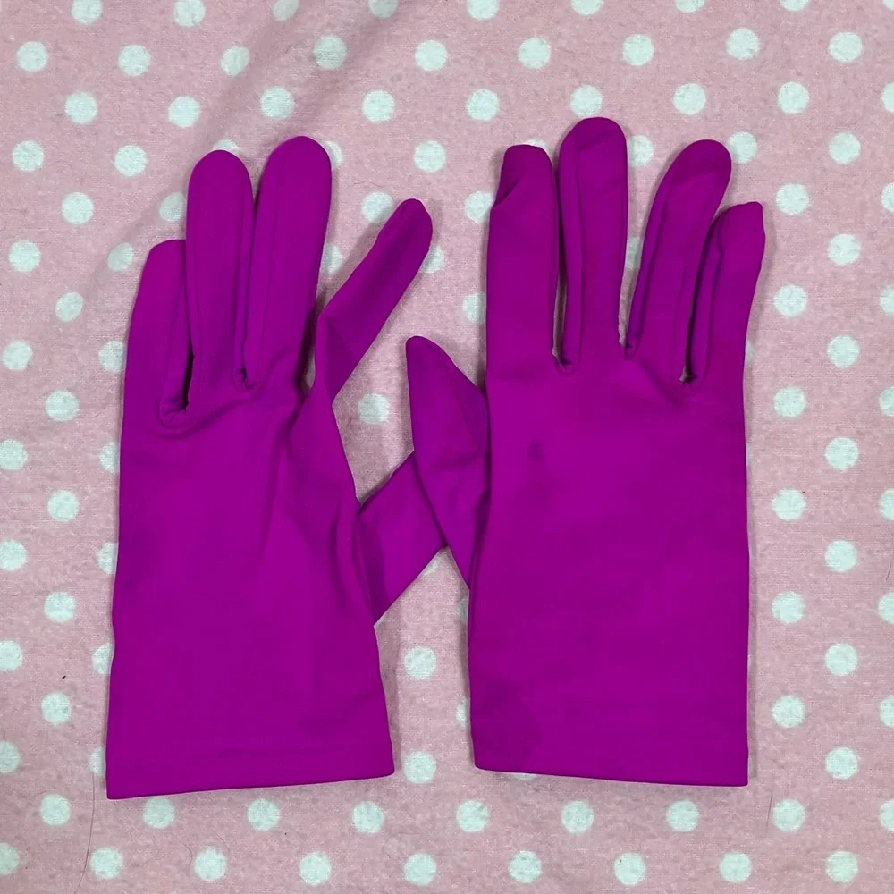 Vintage 80’s Bright pink gloves